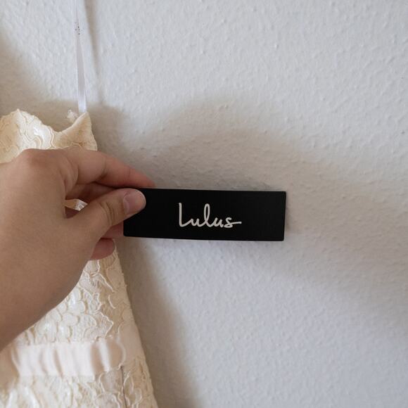 Lulu’s Zenith Floral Length Scalloped Halter Dress - Picture 7 of 7